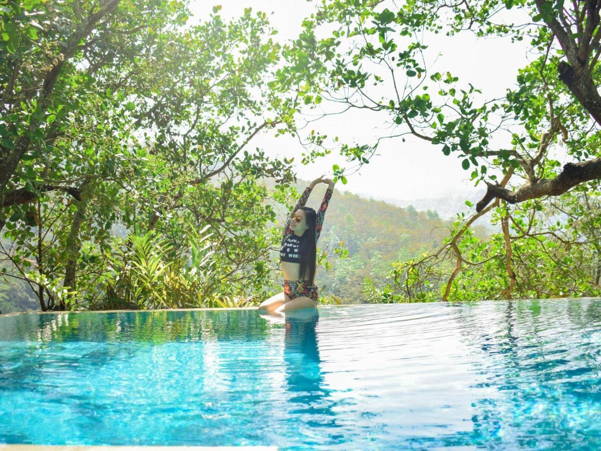 Aqua Exotica Wellness Retreat Hotel Gampola Esterno foto