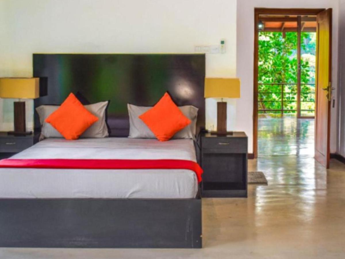 Aqua Exotica Wellness Retreat Hotel Gampola Esterno foto
