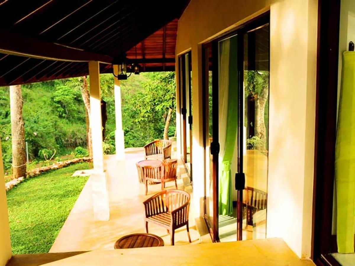 Aqua Exotica Wellness Retreat Hotel Gampola Esterno foto