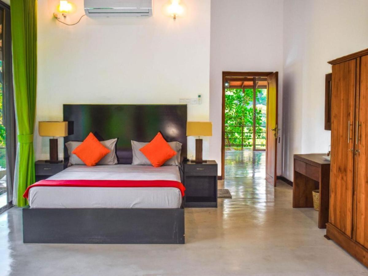 Aqua Exotica Wellness Retreat Hotel Gampola Esterno foto